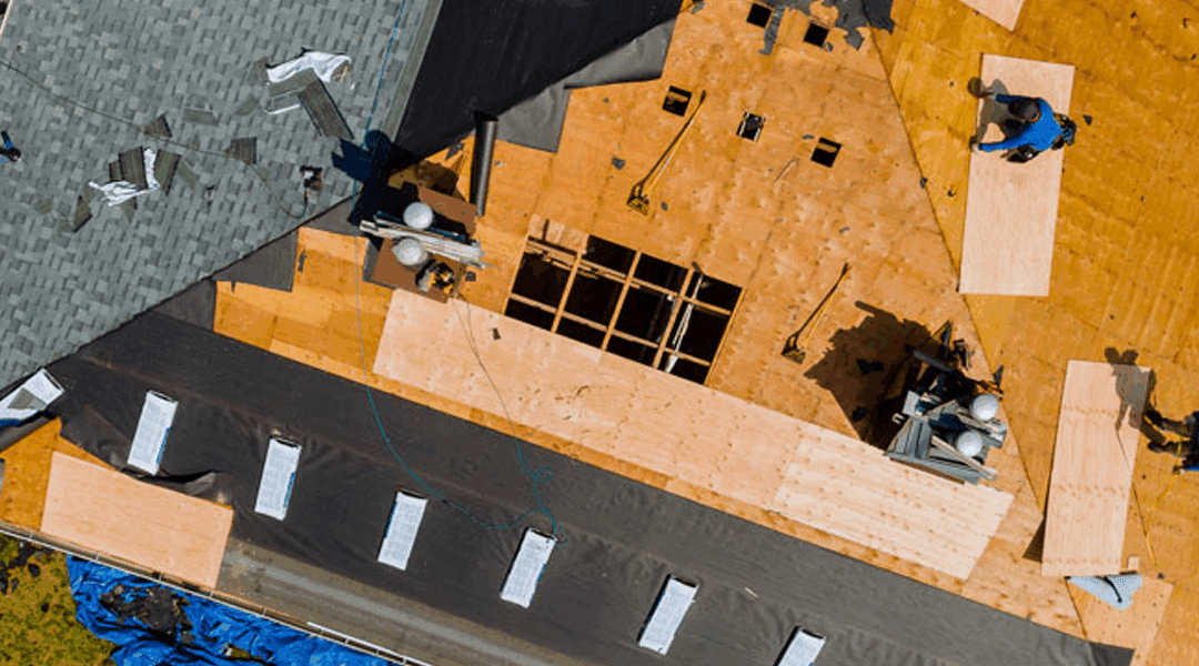 Understanding the Role of a Commercial Roofing Contractor in Charlotte, NC